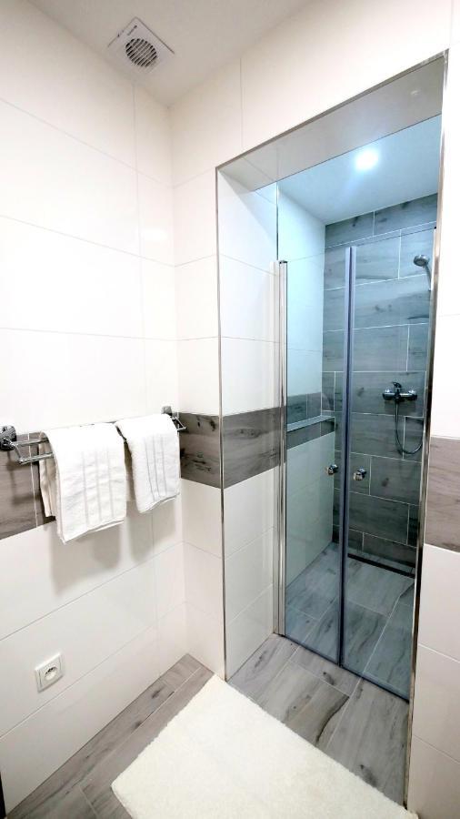 Apartman U Louckeho Klastera 2 Plus Kk Znojmo Exterior photo